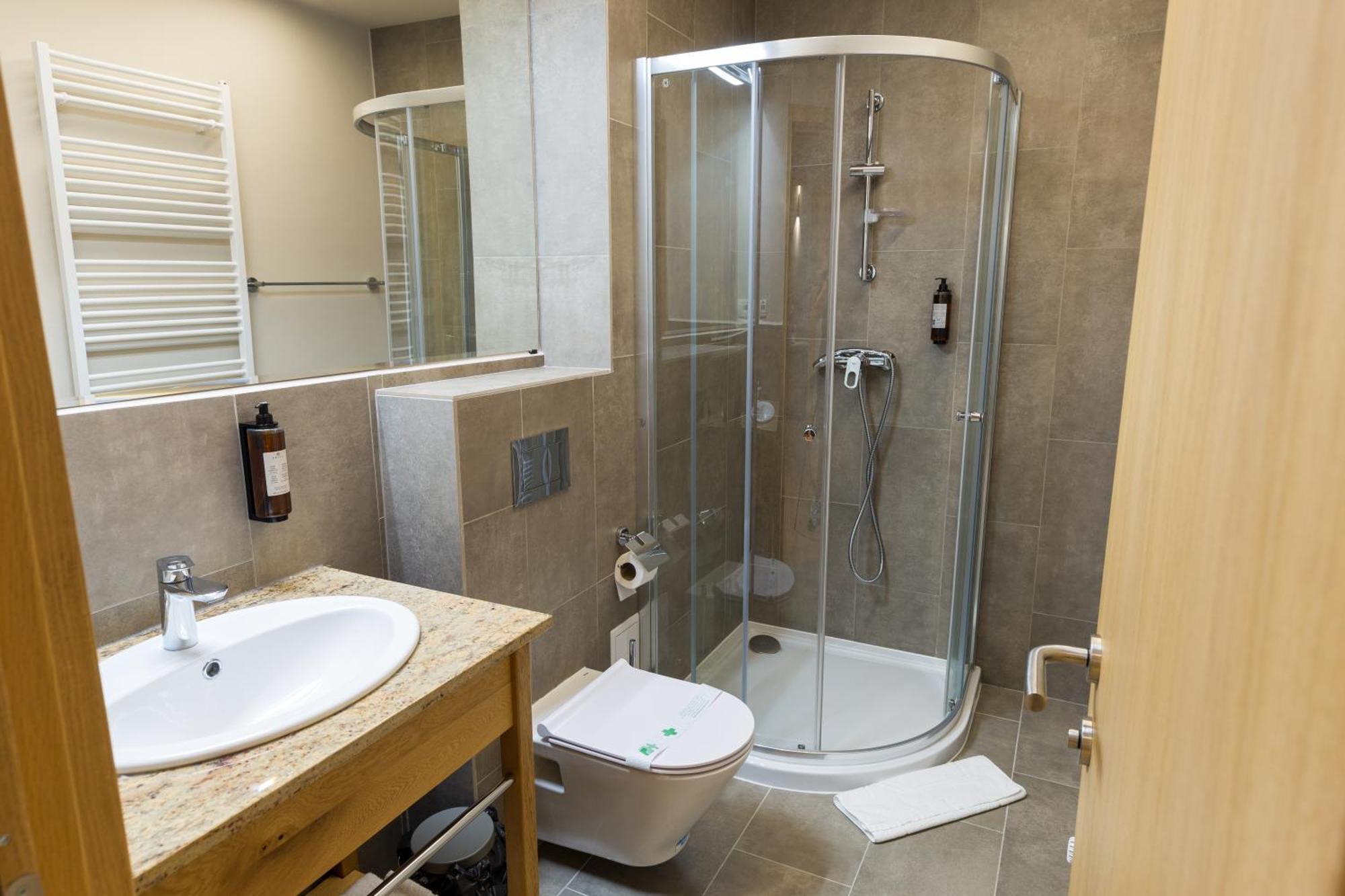 Hotel Casa Calfelor Kolping Timisoara Esterno foto